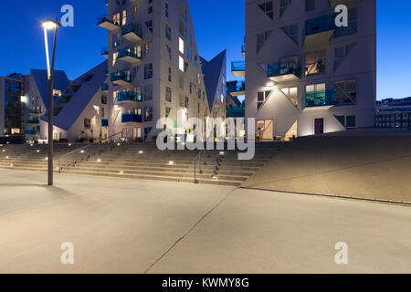 AARHUS, Dänemark - 9. AUGUST 2016: Blick von externen Der Isbjerget Aarhus, Wohnhaus im Aarhus Docklands Nachbarschaft, es ist situieren Stockfoto