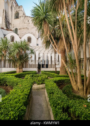 Il Chiostro del Paradiso. Paradies Kreuzgang, in der Kathedrale von Amalfi, Italien. Stockfoto