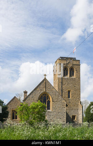 Heilige Dreifaltigkeit und St. Thomas von Canterbury Kirche, Ettington, Warwickshire, England, Vereinigtes Königreich Stockfoto