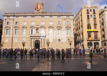 Plaça Sant Jaume und dem Palau de la Generalitat de Catalunya Barcelona Spanien Oktober 2017 Stockfoto