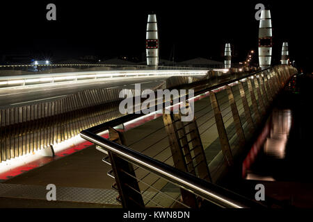 Poole/Segel Brücke auf Moonlight Stockfoto