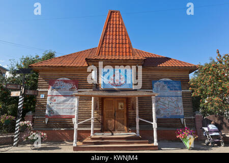 Weliki Ustjug, Vologda Region, Russland - 11. August 2016: Mail Santa Claus in der Stadt Weliki Ustjug in Vologda region Stockfoto