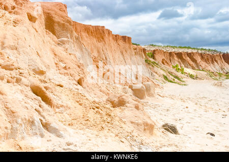 Felsen am Canoa Quebrada Beach an der Ceara in Brasilien Stockfoto