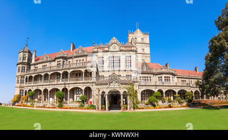 Die indischen Institut für Höhere Studien (vor der Viceregal Lodge) ist ein Forschungsinstitut in Shimla, Indien. Stockfoto