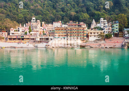 Rishikesh ist eine Stadt in Dehradun Landkreis Unterallgäu, in Nord Indien. Es ist, als das Yoga der Welt bekannt. Stockfoto