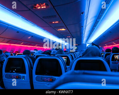 Innenraum Nacht von Verkehrsflugzeug Stockfoto