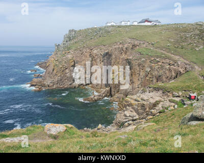 Land's End Landspitze, West Penwith Halbinsel, Cornwall, England, Großbritannien im Juni Stockfoto