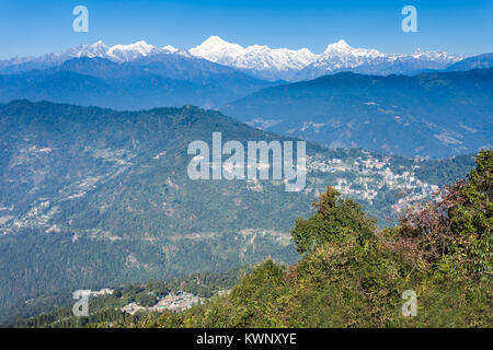 Kangchenjunga Blick aus dem Hanuman Tok Sicht in Gangtok, Sikkim, Indien Stockfoto