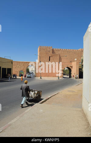Bab El-Khemis Tor, Meknes, Marokko, Nordafrika Stockfoto