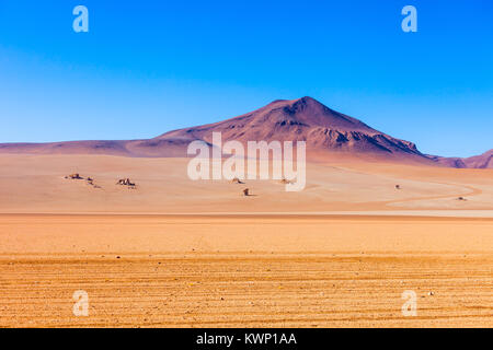 Salvador Dali Wüste auch bekannt als Dali Tal ist ein extrem kargen Tal im Südwesten Boliviens Stockfoto