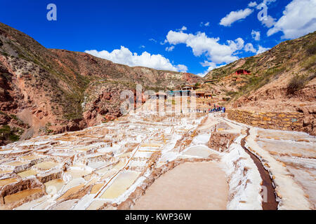 Salineras de Maras ist ein Salzbergwerk in der Nähe von Cusco, Peru Stockfoto