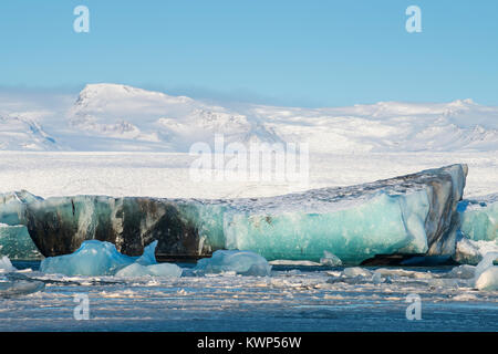 Eisberge, Gletschersee Jökulsárlón Gletscherlagune, Mitte November, Island, von Dominique Braud/Dembinsky Foto Assoc Stockfoto