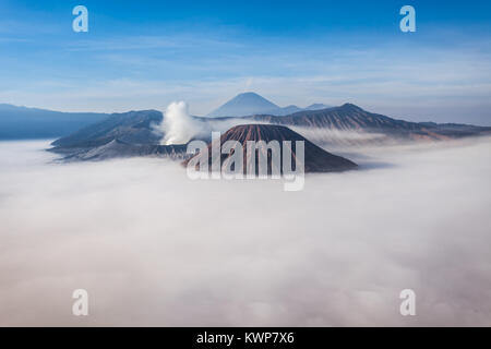 Bromo, Batok und Semeru Vulkane der Insel Java, Indonesien Stockfoto