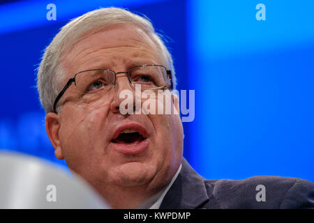 Patrick McLoughlin Adressen dem Parteitag der Konservativen in Manchester Central, Manchester, UK - Sonntag Oktober 1, 2017. Patrick McLoughlin, Vorsitzender der Konservativen Partei, begrüßte die Delegierten auf der Konferenz Stockfoto