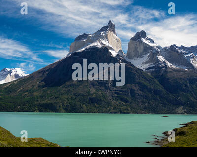 Blick auf majestätische Cuerno Principal und Torres del Paine Nationalpark, Chile. Stockfoto
