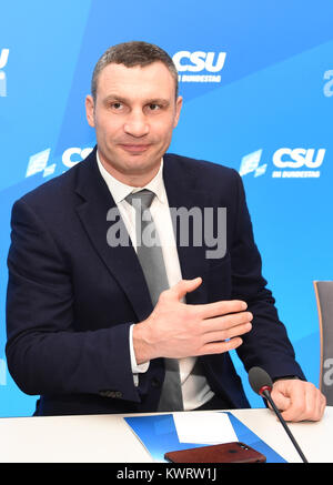 Seeon, Deutschland. 5 Jan, 2018. Vitali Klitschko, der Bürgermeister von Kiew und Vorsitzender des Petro Poroschenko Bloc Party, nimmt die CSU winter Konferenz in Seeon, Deutschland, am 5. Januar 2018. Credit: Andreas Gebert/dpa/Alamy leben Nachrichten Stockfoto