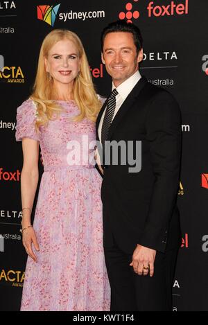 Los Angeles, CA, USA. 5 Jan, 2018. Nicole Kidman, Hugh Jackman in der Ankunftshalle für die Australische Akademie der Kino und Fernsehen Kunst 7 AACTA internationale Auszeichnungen, Avalon Hollywood, Los Angeles, CA 5. Januar 2018. Credit: Elizabeth Goodenough/Everett Collection/Alamy leben Nachrichten Stockfoto