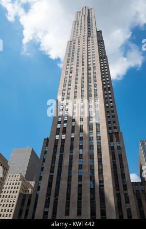 Die GE-Gebäude am 30 Rockefeller Plaza an einem sonnigen Tag in Manhattan, New York City, New York, 15. September 2017. () Stockfoto