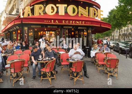 Frankreich, Paris, Montparnasse, Café La Rotonde Stockfoto