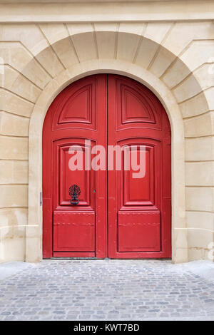 Tür einer Villa, Hotel de Fécamp, in der 6. Arrondissement, Paris, Frankreich Stockfoto