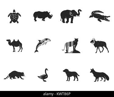 Wildes Tier Figuren und Formen Kollektion auf weißem Hintergrund. Schwarze Silhouetten Schildkröte, Rhino, Dolphin, Schwan, Tiger, Camel, Waschbär, Fuchs, Hund und othersl. Tiere Formen bündeln. Vektor. Stock Vektor