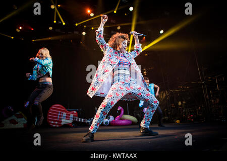 Dänemark, Skanderborg - August 10, 2017. Der kanadische Sänger und Songwriter Kiesza führt ein Live Konzert während der dänischen Musik Festival SmukFest 2017. Stockfoto