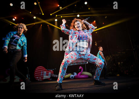 Dänemark, Skanderborg - August 10, 2017. Der kanadische Sänger und Songwriter Kiesza führt ein Live Konzert während der dänischen Musik Festival SmukFest 2017. Stockfoto