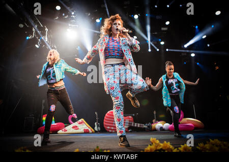 Dänemark, Skanderborg - August 10, 2017. Der kanadische Sänger und Songwriter Kiesza führt ein Live Konzert während der dänischen Musik Festival SmukFest 2017. Stockfoto