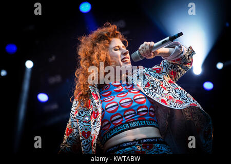 Dänemark, Skanderborg - August 10, 2017. Der kanadische Sänger und Songwriter Kiesza führt ein Live Konzert während der dänischen Musik Festival SmukFest 2017. Stockfoto