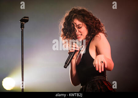 Sänger, Songwriter und Musikproduzent Lorde führt ein Live Konzert während der dänischen Musik Festival Roskilde Festival 2017. Dänemark, 30.06.2017. Stockfoto
