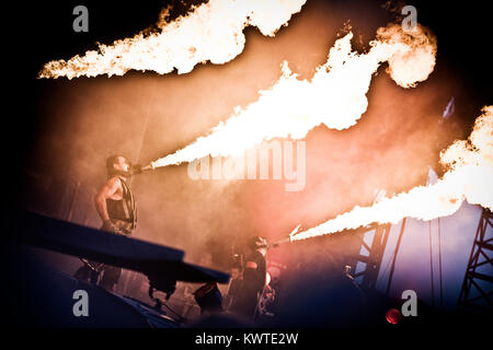 Die deutsche Industrial Metal Band Rammstein führt ein Live Konzert in Kopenhagen Live 2010 Tiøren. Dänemark 02/06 2010. Stockfoto