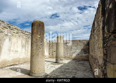 Historische Denkmal in der alten mittelamerikanischen Stadt Mitla Mexiko Stockfoto