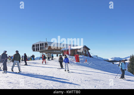 Oben auf der Nauchets Express Lift in Les Gets snowsports Resorts in Frankreich Stockfoto