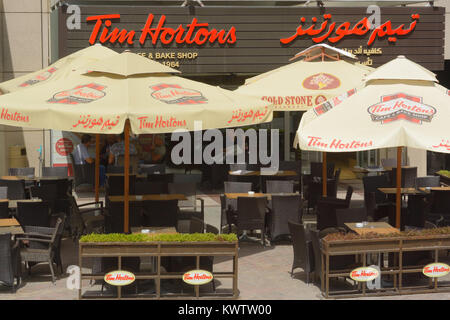 Eine arabische Tim Hortons Niederlassung, Abu Dhabi VAE Stockfoto