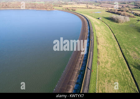 Luftaufnahme von Arlington Reservoir in East Sussex Stockfoto