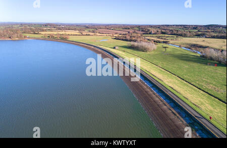 Luftaufnahme von Arlington Reservoir in East Sussex Stockfoto