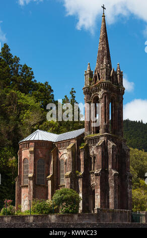 FURNAS, Sao Miguel, Azoren - 27. APRIL 2016: Kapelle Ermida De Nossa Senhora das vitorias Stockfoto