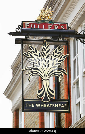 The Wheatsheaf Pub, Ealing Broadway, London, UK Stockfoto