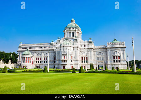 Das Ananta Samakhom Throne Hall ist eine ehemalige Empfangshalle im Dusit Palace in Bangkok, Thailand Stockfoto