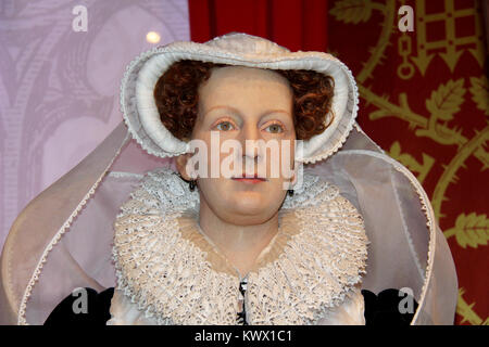 London, Vereinigtes Königreich, 08, Juli 2014. Madame Tussauds in London. Waxwork Statue von Maria Stuart, Stockfoto