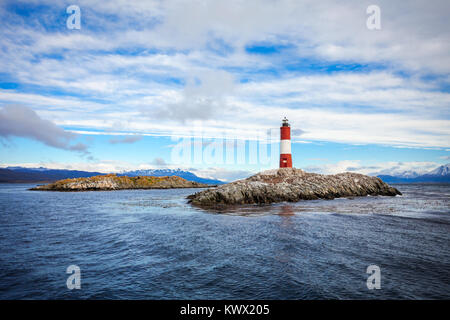 Leuchtturm Les Eclaireurs ist in der Nähe von Ushuaia in Feuerland in Argentinien. Stockfoto