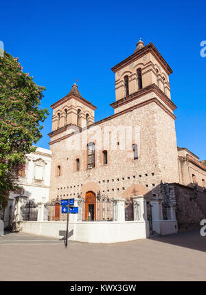 Jesuitenkirche der Gesellschaft Jesu (Manzana Jesuitica Iglesia de La Compania de Jesus) ist eine Gemeinde in Cordoba in Argentinien Stockfoto