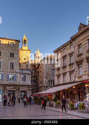 Zvonik Ispod ure/Glockenturm unter der Uhr, Split, Kroatien Stockfoto