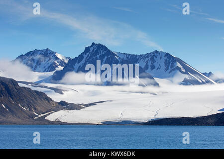 Wagonwaybreen/Wagonway Gletscher mündet in Magdalenefjorden in Albert ich in Spitzbergen/Svalbard, Norwegen Land Stockfoto