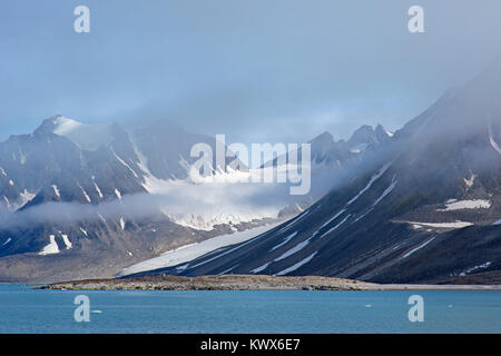 Wagonwaybreen/Wagonway Gletscher mündet in Magdalenefjorden in Albert ich in Spitzbergen/Svalbard, Norwegen Land Stockfoto