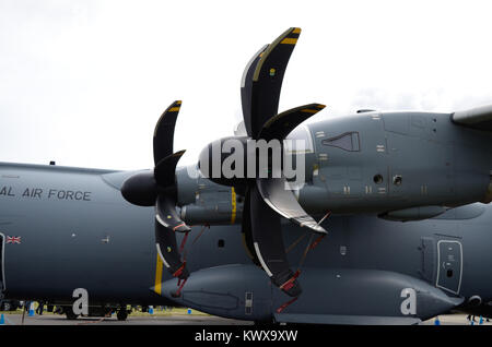Airbus A400M Atlas der RAF, die fegte Blade Propeller auf dem Port Flügel. Stockfoto