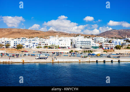 Die Insel Tinos Luftaufnahme. Tinos ist eine griechische Insel in der Ägäis, in der Inselgruppe der Kykladen, Griechenland. Stockfoto