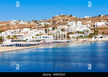 Ornos Beach auf der Insel Mykonos, Kykladen in Griechenland Stockfoto