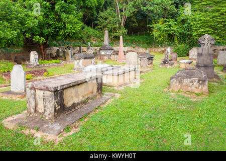 Britischen Garnisonsfriedhof oder Kandy Garnisonsfriedhof ist ein Britischer Friedhof in Kandy, Sri Lanka. Britischen Garnisonsfriedhof ist für Engländer w Stockfoto