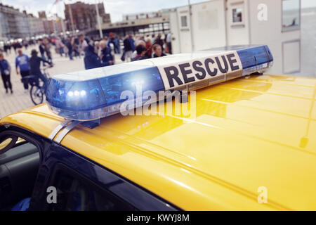 Coast Guard rescue van Teilnahme an einem Notfall auf See Stockfoto